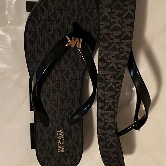 Michael Kors FlipFlop Size -11 M - Picture 4 of 4